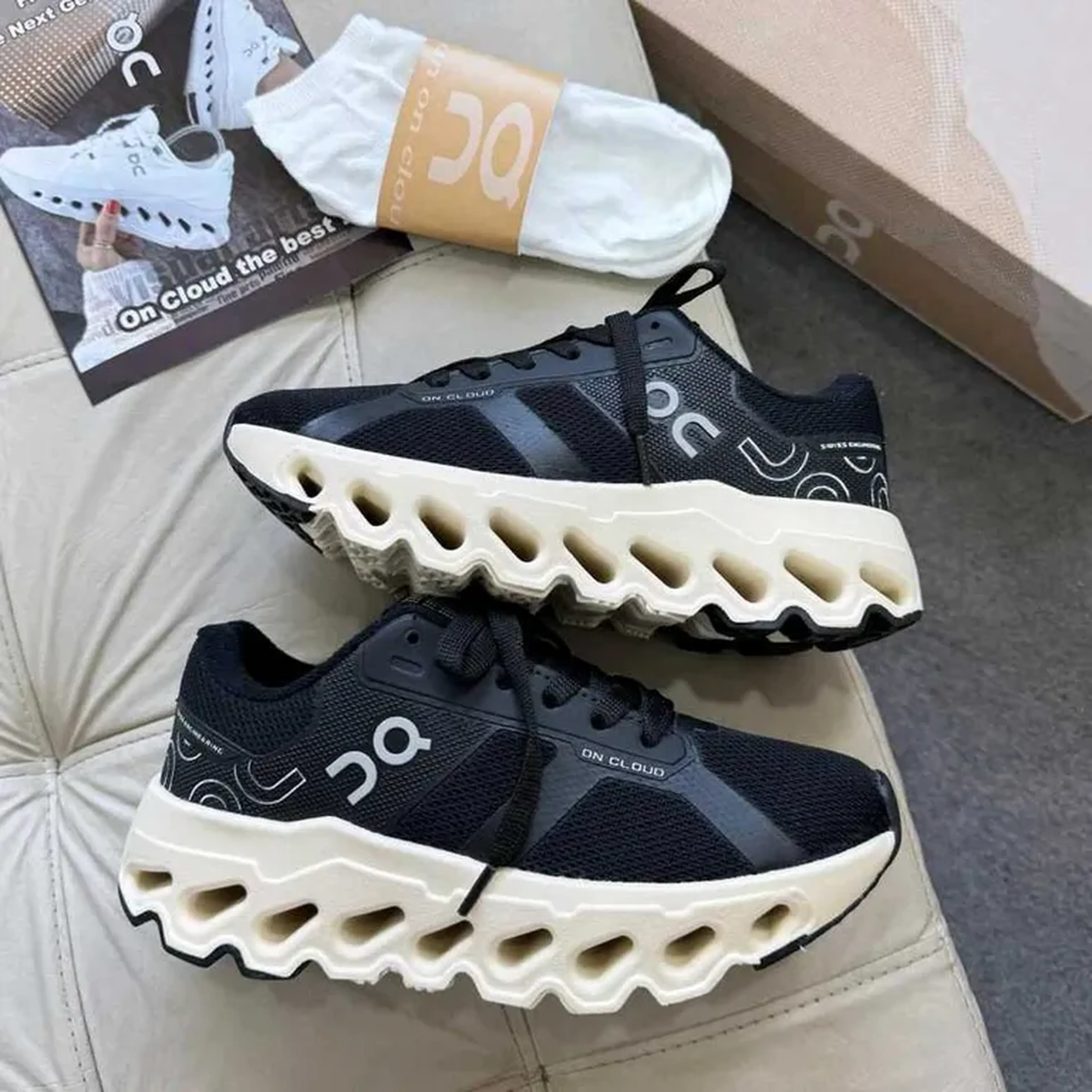 On Cloud All Black imagem