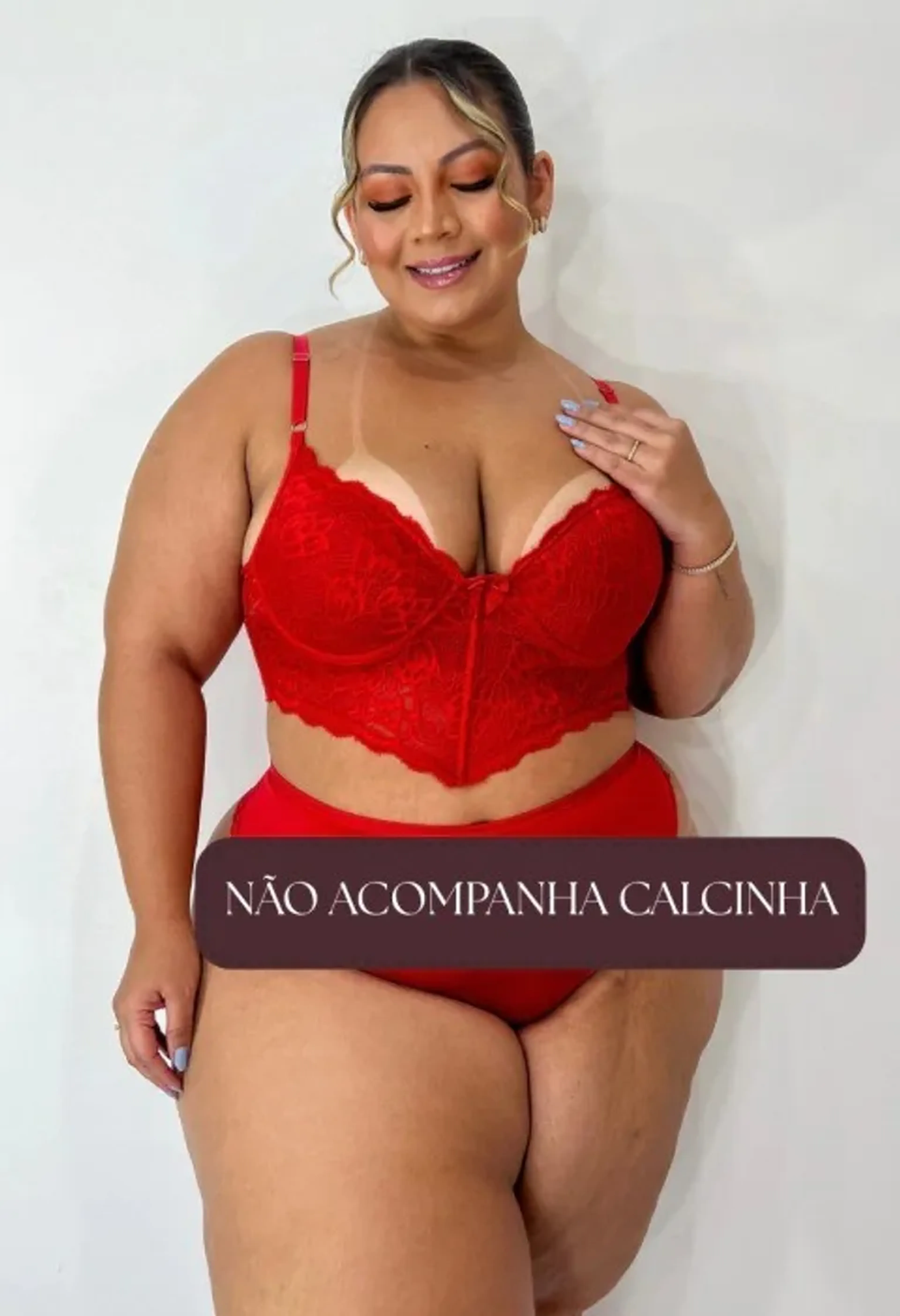 Corset Luxo 46 e 48 Vermelho não acompanha calcinha imagem
