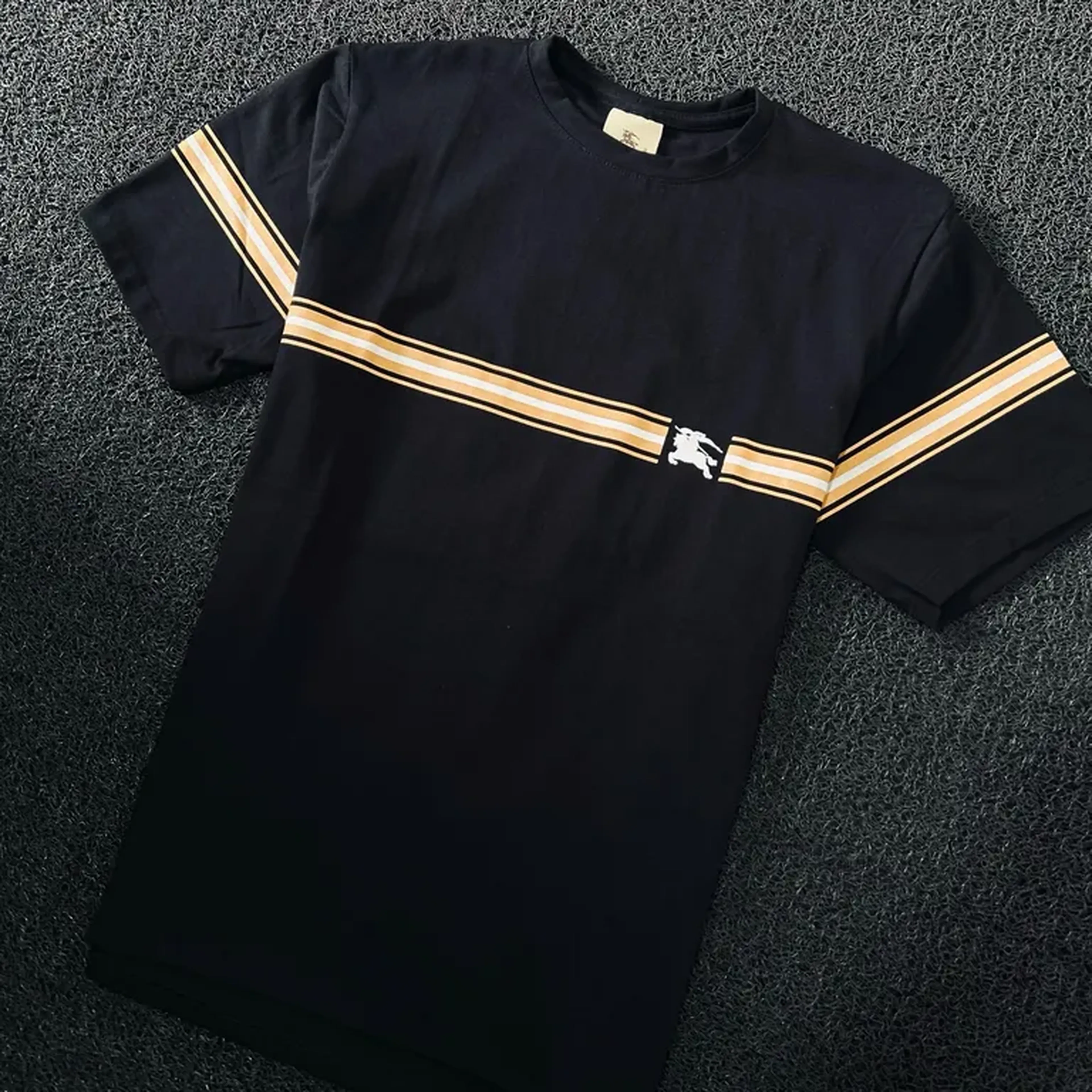 CAMISA BURBERRY imagem
