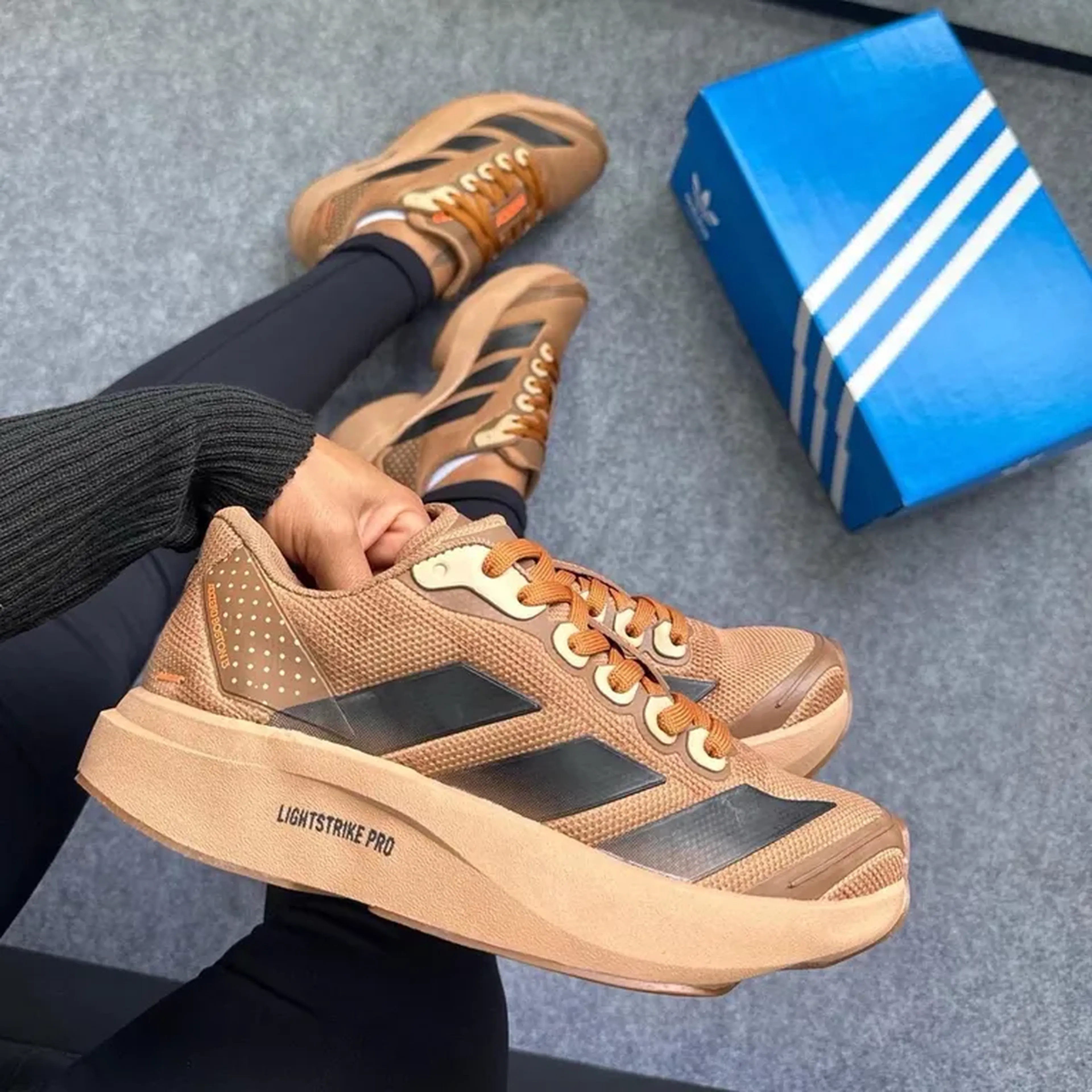 Adidas Adizero Boston 13 Caramelo imagem