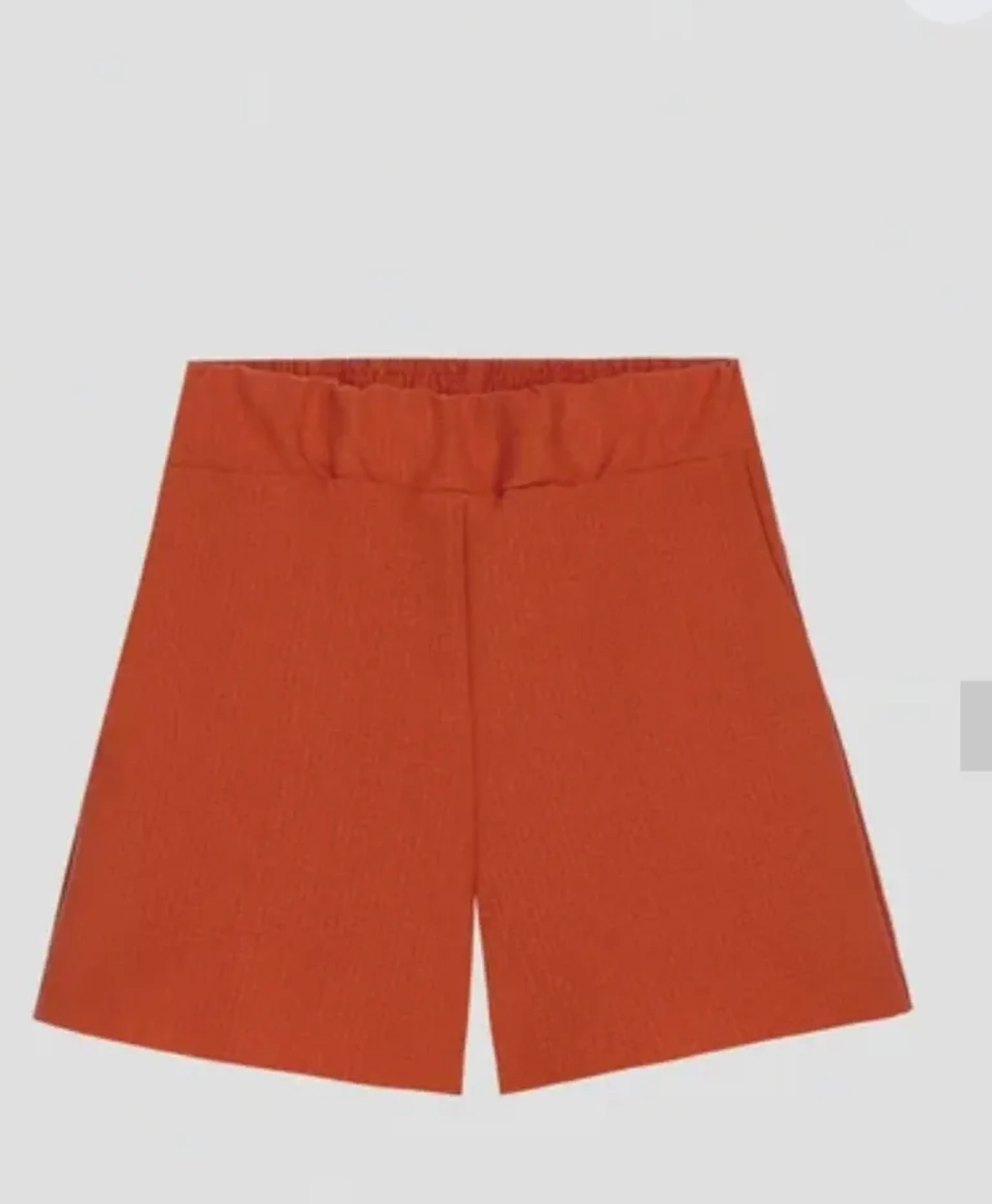 Bermuda Feminina em Tecido Crepe com Bolso Marrom imagem