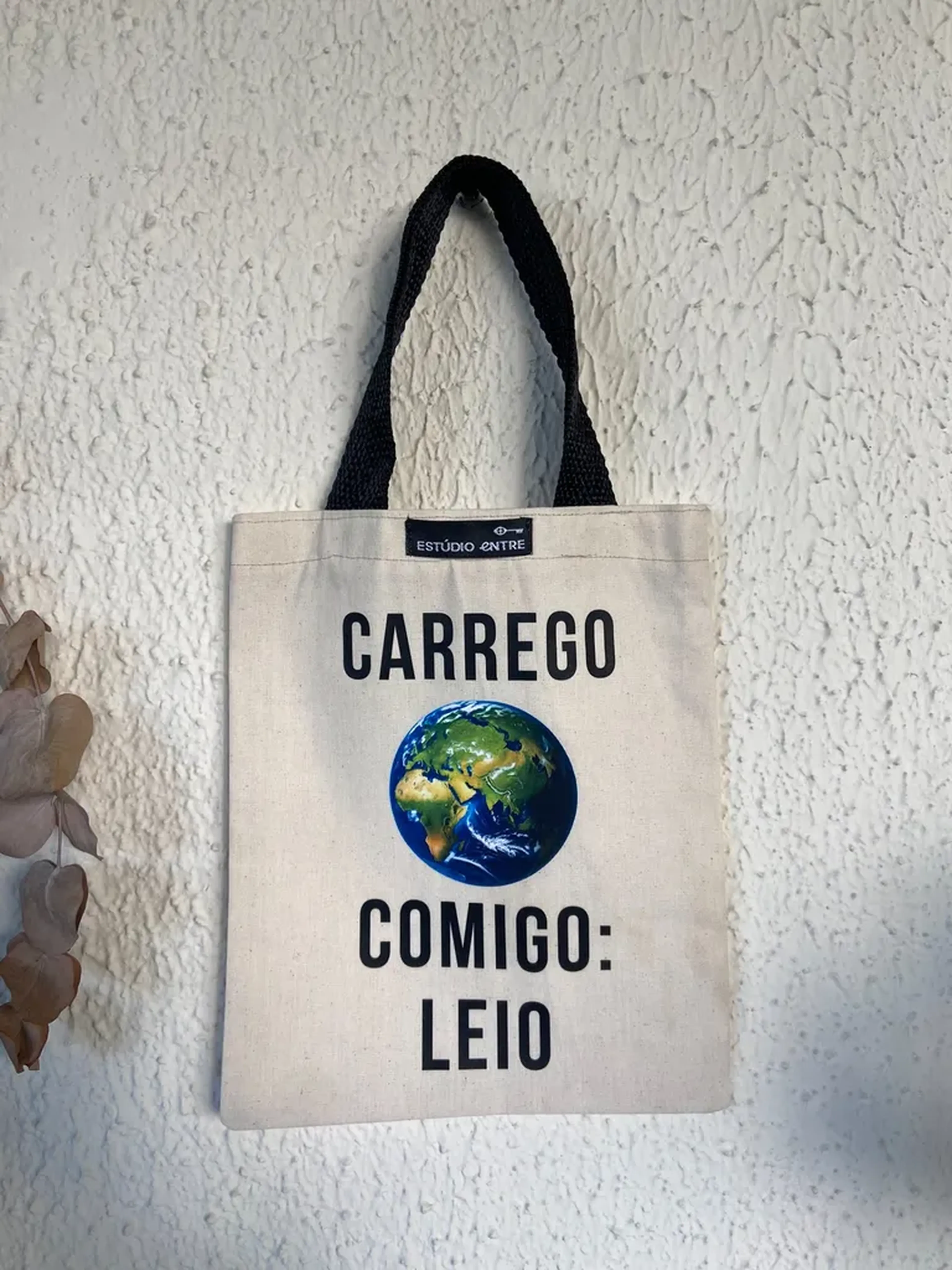 Porta-Livro: Carrego o Mundo imagem