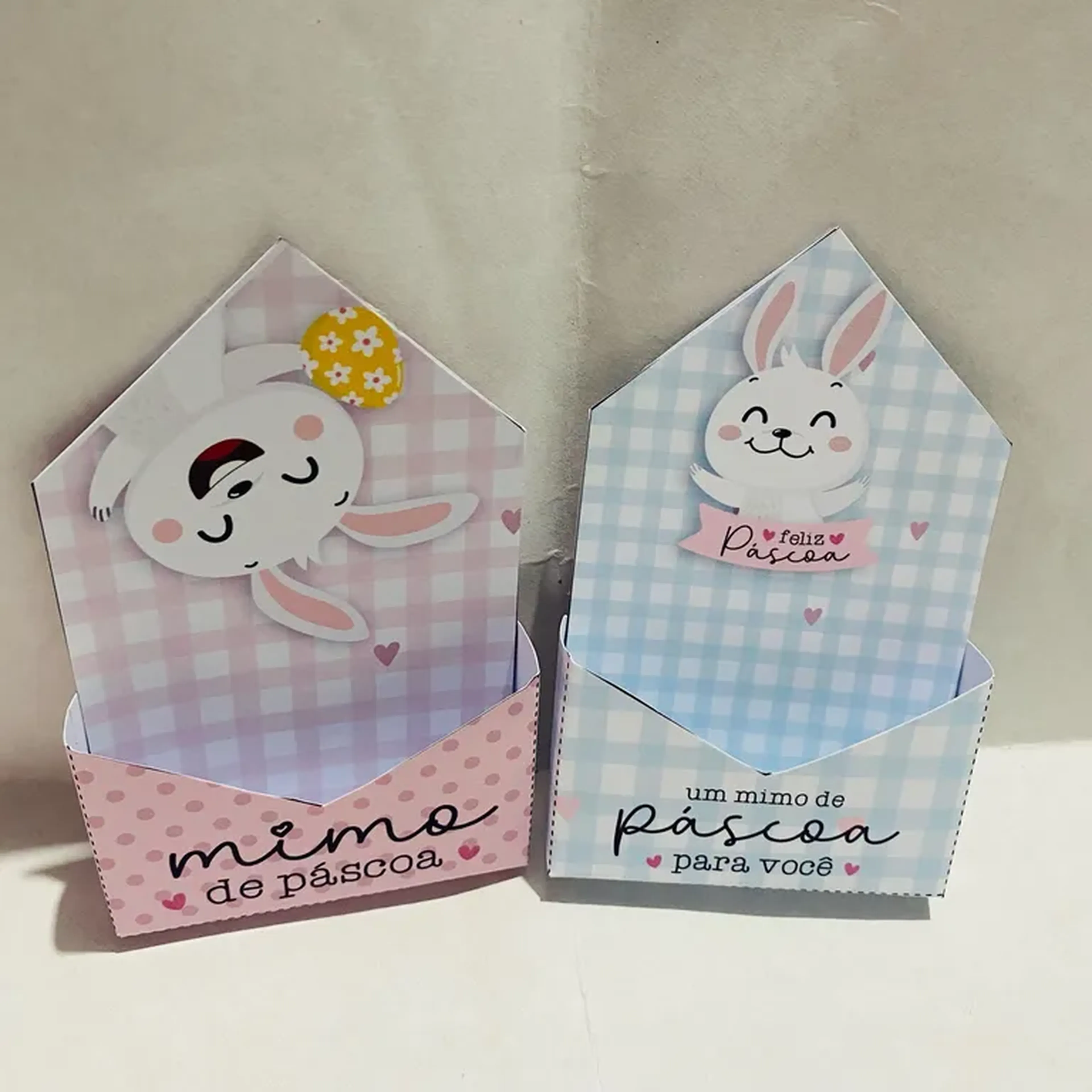 CAIXA bombons ou bis imagem