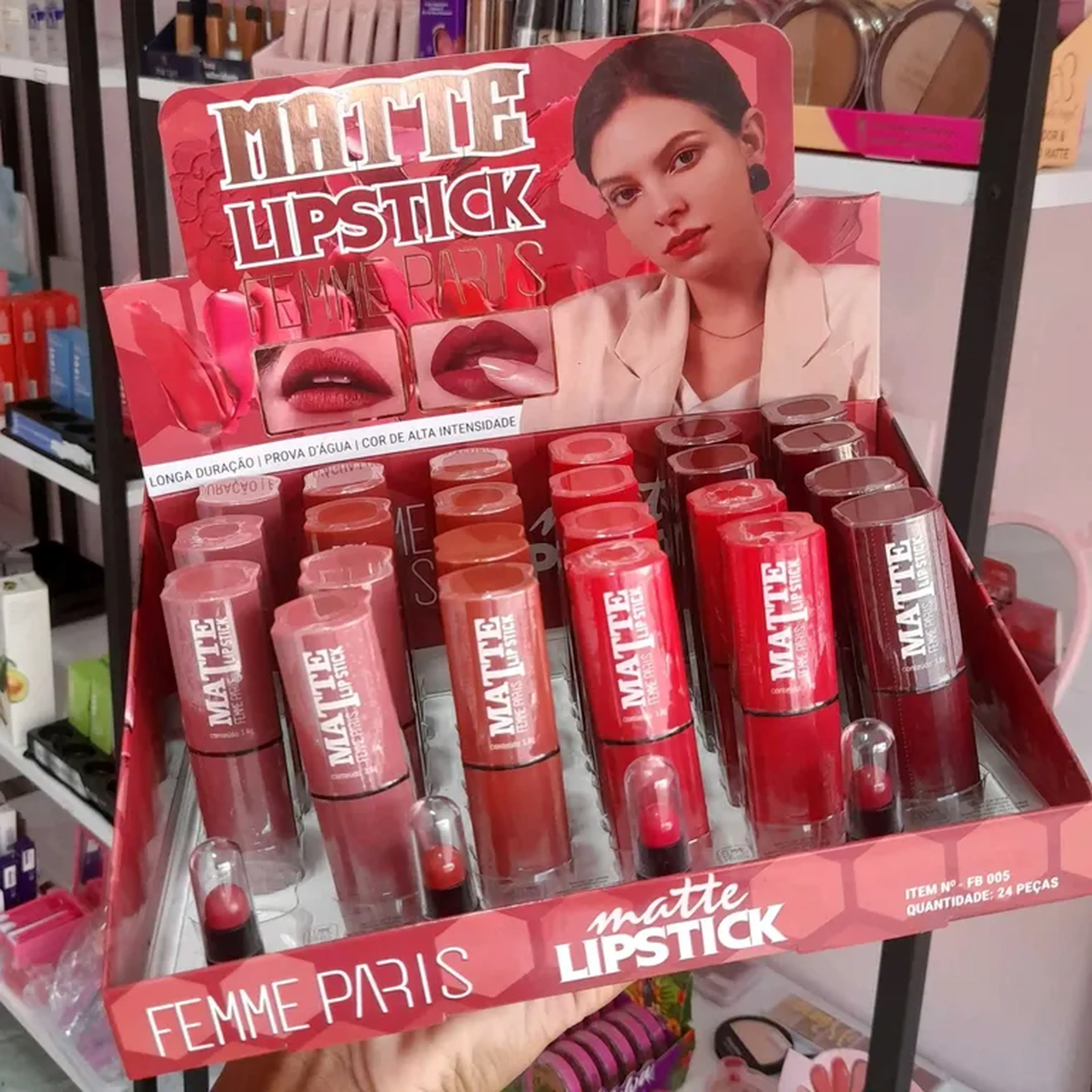 Batom Matte Lipstick Femme Paris imagem