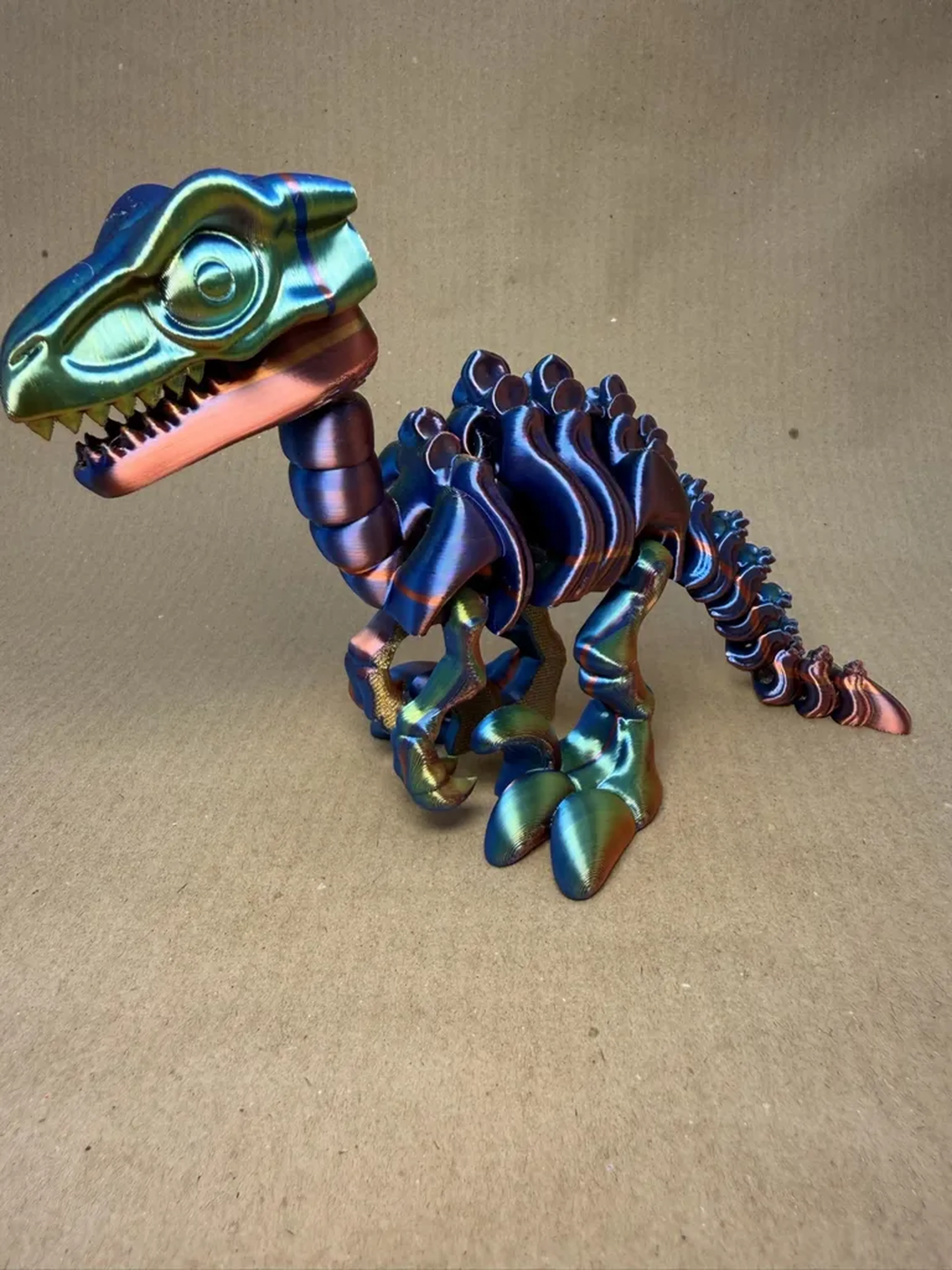 Dinossauro Velociraptor - 15cm imagem