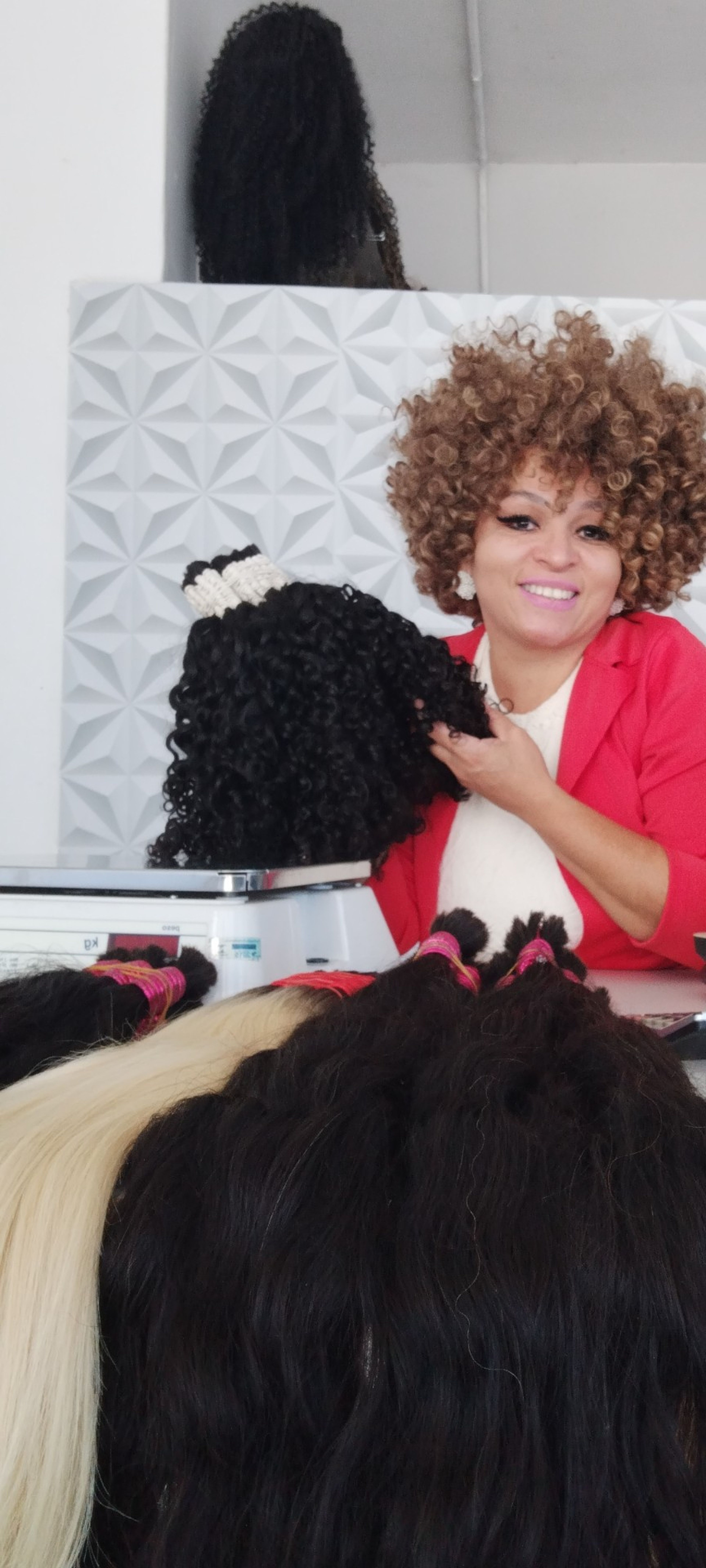 MEGA HAIR MANIA imagem