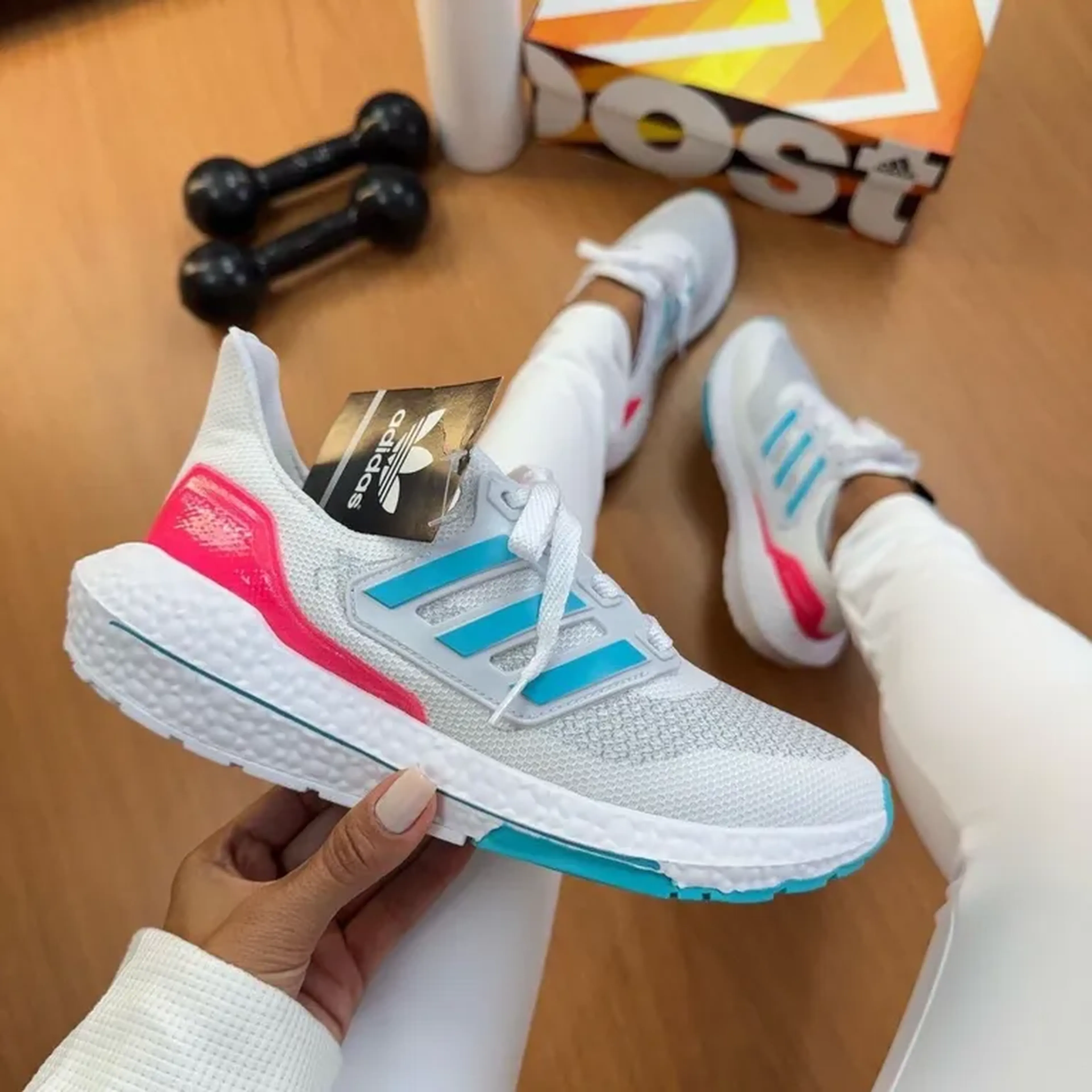 Adidas ultra boost branco rosa
