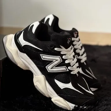 9060 Preto e Branco