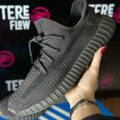 Yeezy 350 Cinder